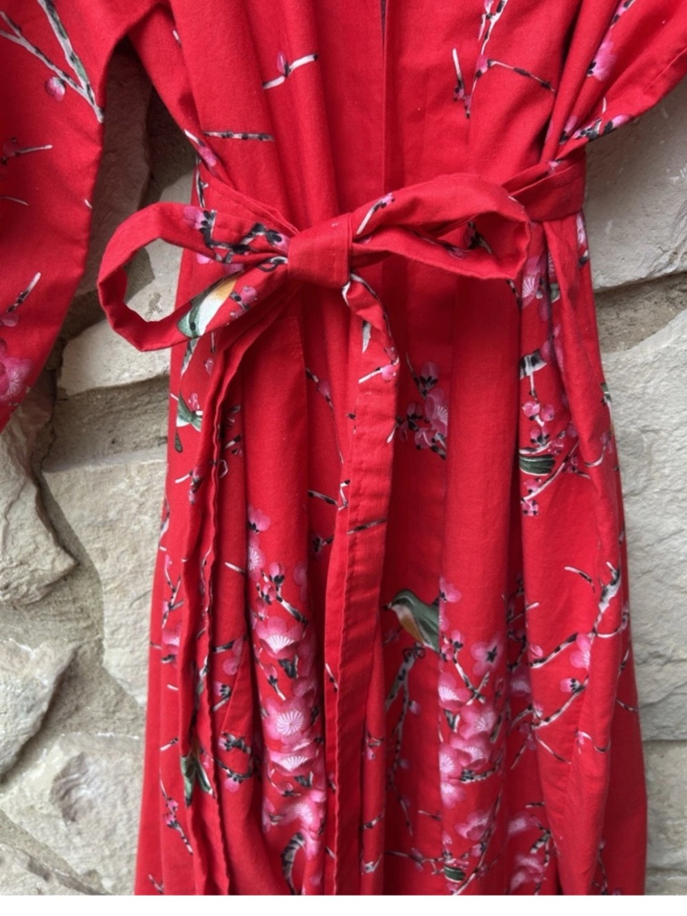 Smithsonian Institution Cotton Kimono Robe XL Red Cherry Blossoms Birds NWOT - Picture 3 of 8